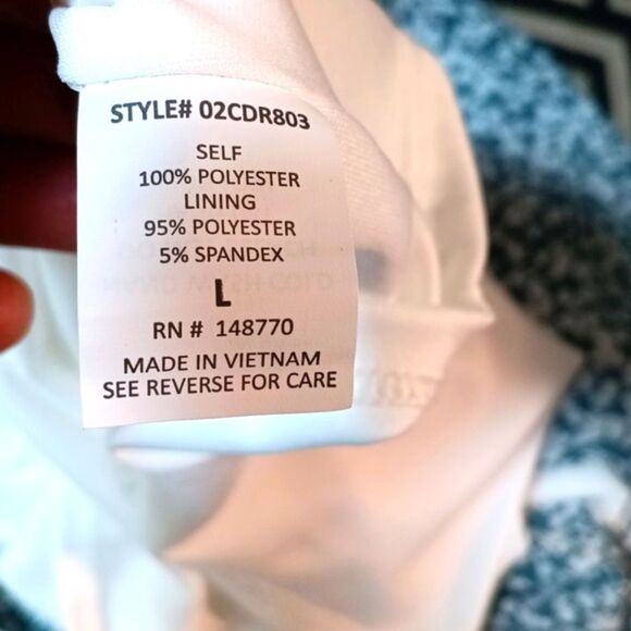 Sienna Sky Women's Floral Green / White V Neck Boho  Midi Dress sz L Feminine - Picture 13 of 14